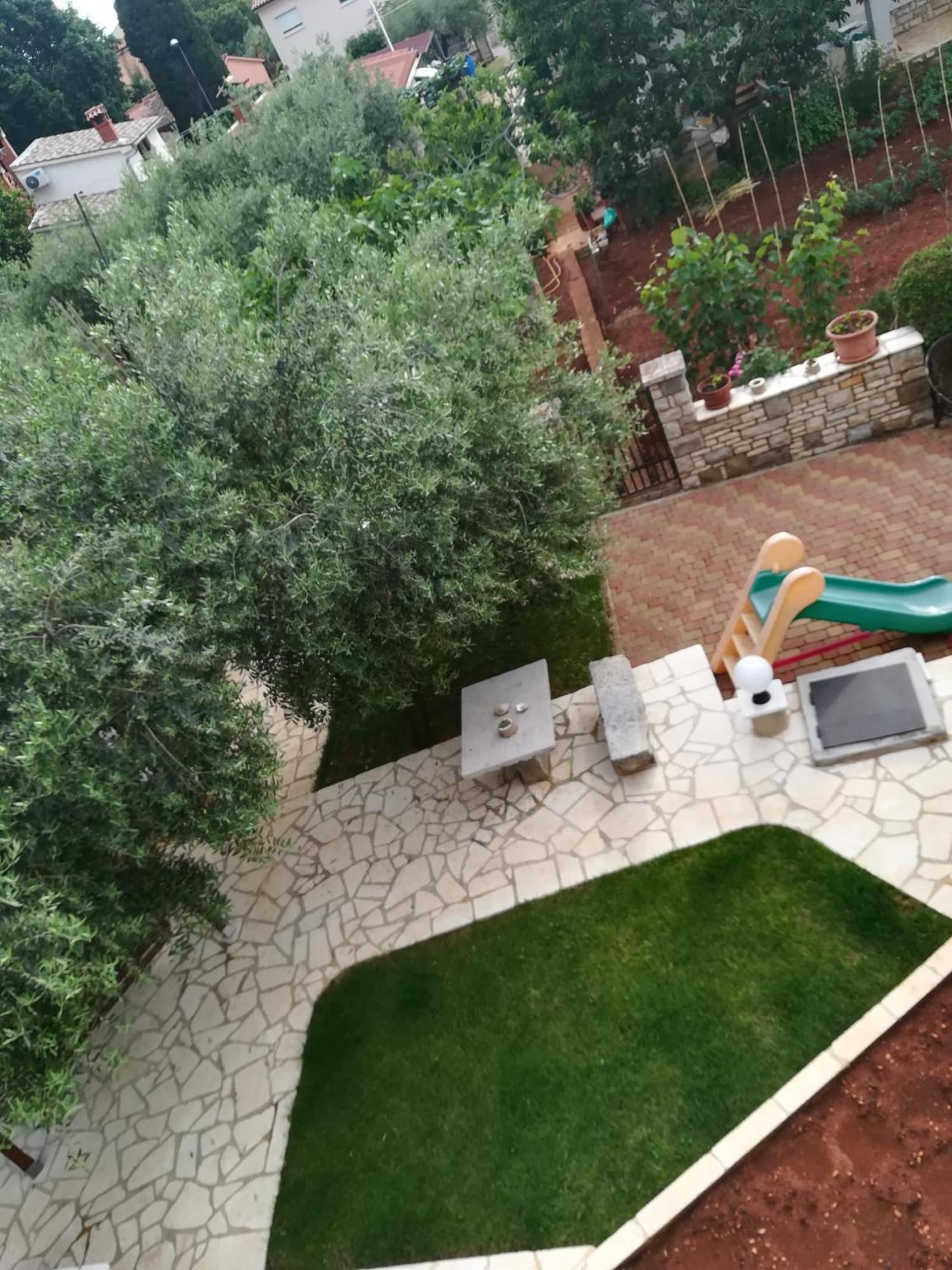 Apartmani Villa Otilija 포레치 외부 사진