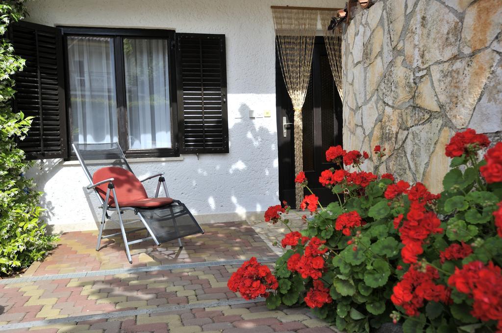 Apartmani Villa Otilija 포레치 외부 사진