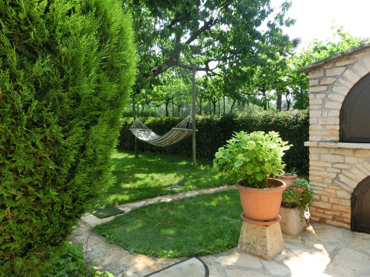 Apartmani Villa Otilija 포레치 외부 사진